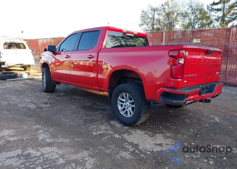 2019 Chevrolet Silverado 1500 Rst z USA, uszkodzony, nr VIN 3GCUYEED5KG139168